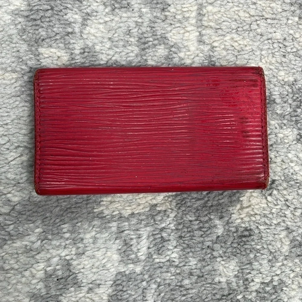 Louis Vuitton 4 Key Holder Case Red Epi Leather Snap Wallet
